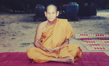 Load image into Gallery viewer, Khun Paen Maroom Matoom 3 Takrut Embed - MKCamulet