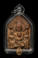 Load image into Gallery viewer, Khun Paen Sarm Sao Phisawat Roon Raeng Lang Guman Dood Rok - MKCamulet