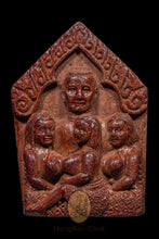 Load image into Gallery viewer, Khun Paen Sarm Sao Muu Ban 254x - MKCamulet