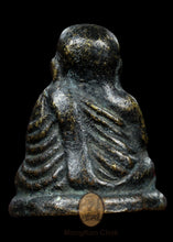 Load image into Gallery viewer, Luang Phor Ngern 2536 Roon Wat Dai Lang - MKCamulet