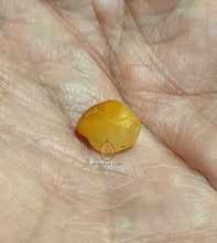 将图片加载到图库查看器,Real Patthawee That - MKCamulet