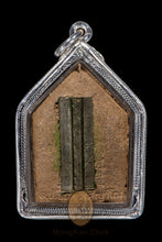 Load image into Gallery viewer, Khun Paen Maroom Matoom 3 Takrut Embed - MKCamulet