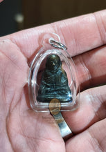 Load image into Gallery viewer, Luang Phor Ngern Roon Bpeun Tek 2528 - MKCamulet