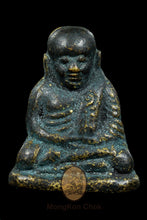 Load image into Gallery viewer, Roon Fah KhamRon 2534 - MKCamulet