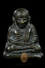 Load image into Gallery viewer, Roon Fah KhamRon 2534 - MKCamulet