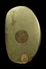 Load image into Gallery viewer, Roop Luang Phor Ngern 2516 - MKCamulet