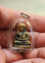 Load image into Gallery viewer, Roon Bpeun Tek 2528 - MKCamulet