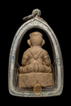 Load image into Gallery viewer, Gumanthong Pu Pleang 2541 - MKCamulet