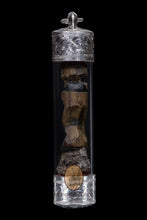 Load image into Gallery viewer, Yinku Mai Wua Lerm Kok 2528 - MKCamulet