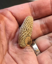 Load image into Gallery viewer, Takrut Kuu Chiwit (Num Liab) 252x - MKCamulet