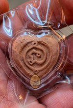 Load image into Gallery viewer, Huajai Nà Ouk Tek - MKCamulet