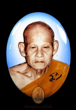 Load image into Gallery viewer, Locket Plod Nee - MKCamulet