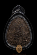 Load image into Gallery viewer, Phra Pidta Maha Saneh 2541 - MKCamulet