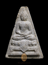 Load image into Gallery viewer, Phra Ong Bordin 2525 - MKCamulet