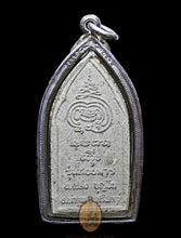 Load image into Gallery viewer, Khun Paen Seryob Marn 2543 - MKCamulet