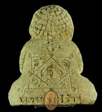 Load image into Gallery viewer, Phra Pidta Trai Mat Lap Sap 2558 (With Takrut) - MKCamulet