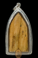 Load image into Gallery viewer, Khun Paen Seryob Marn 2528 - MKCamulet