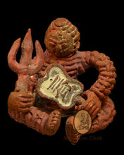 Load image into Gallery viewer, Hoon Phayon Phor Neur Horm 2559 - MKCamulet