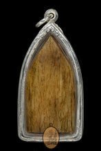 Load image into Gallery viewer, Khun Paen Seryob Marn 2528 - MKCamulet