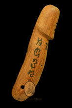 Load image into Gallery viewer, Palakkid Luang Pu Yid 2537/8 - MKCamulet