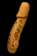 Load image into Gallery viewer, Palakkid Luang Pu Yid 2537/8 - MKCamulet