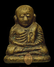 Load image into Gallery viewer, Roon Fah KhamRon 2534 - MKCamulet