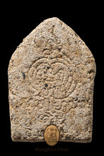 Load image into Gallery viewer, Khun Paen Bucha Kru 2549 - MKCamulet