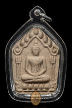 Load image into Gallery viewer, Khun Paen Prai Guman - MKCamulet