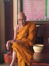 Load image into Gallery viewer, Phor Slang Ngeng 2nd Batch - MKCamulet