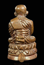 Load image into Gallery viewer, Roop Luang Pu Thuad 2558 - MKCamulet