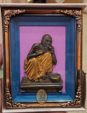 Load image into Gallery viewer, Bucha Luang Phor Koon 2535 - MKCamulet