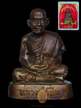 Load image into Gallery viewer, Rooplor Luang Pu Cheun Thìkàyano
