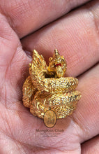 Load image into Gallery viewer, Phaya Nak Geow 2545 (Rare 100pcs Gelaithong) - MKCamulet
