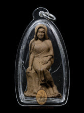 Load image into Gallery viewer, Mae Takhien Thong 2540 (S) - MKCamulet
