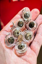 Load image into Gallery viewer, Med Prakam Prai 59 - MKCamulet
