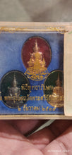 Load image into Gallery viewer, Phra Geow Morogod 2539 Set
